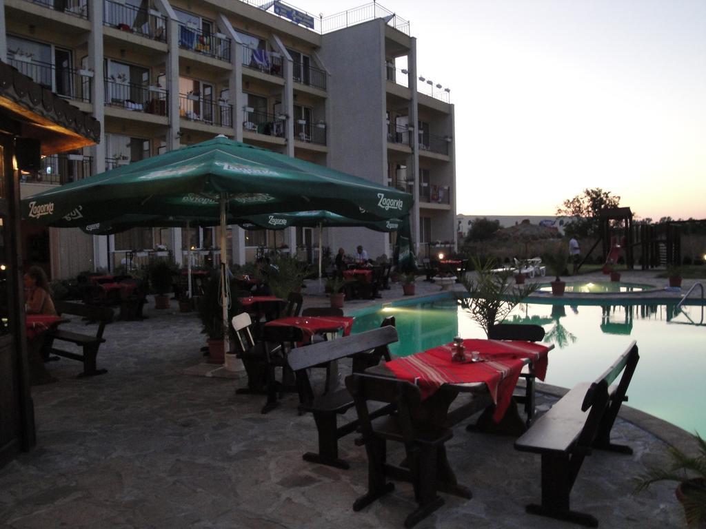 Park Hotel Argo Obzor Extérieur photo